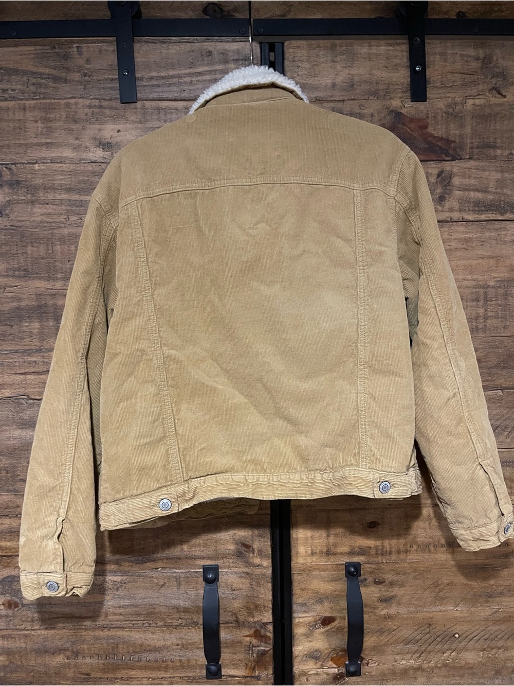 Corduroy Sherpa-Lined Jacket in Camel - Picture 2 of 3